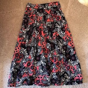 Flowery skirt